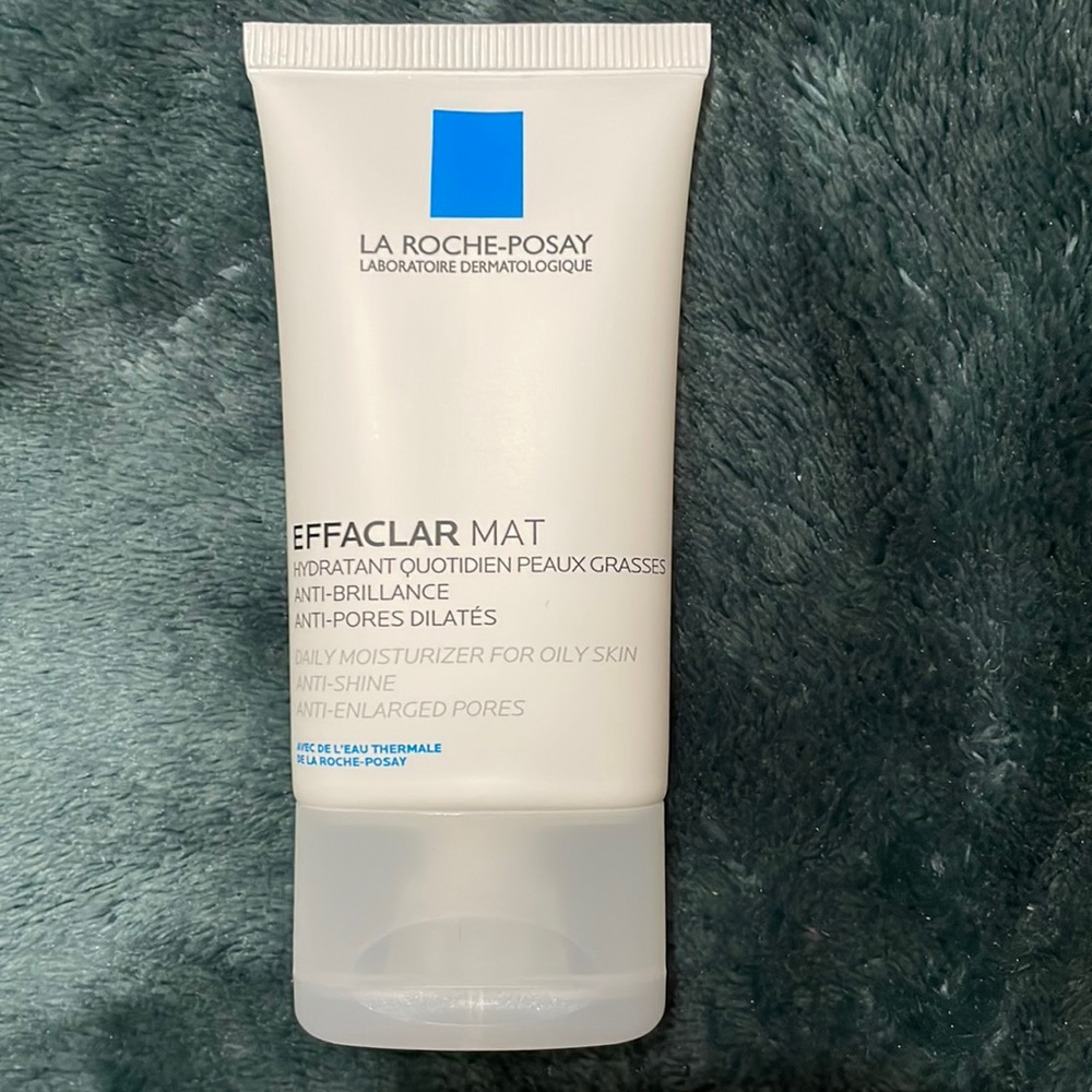 La Roche-Posay Effaclar Mat Oil-Free Mattifying Moisturizer, Daily Moisturizer